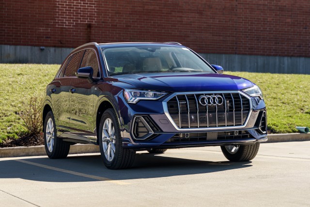 2025 Audi Q3 S line Premium Plus