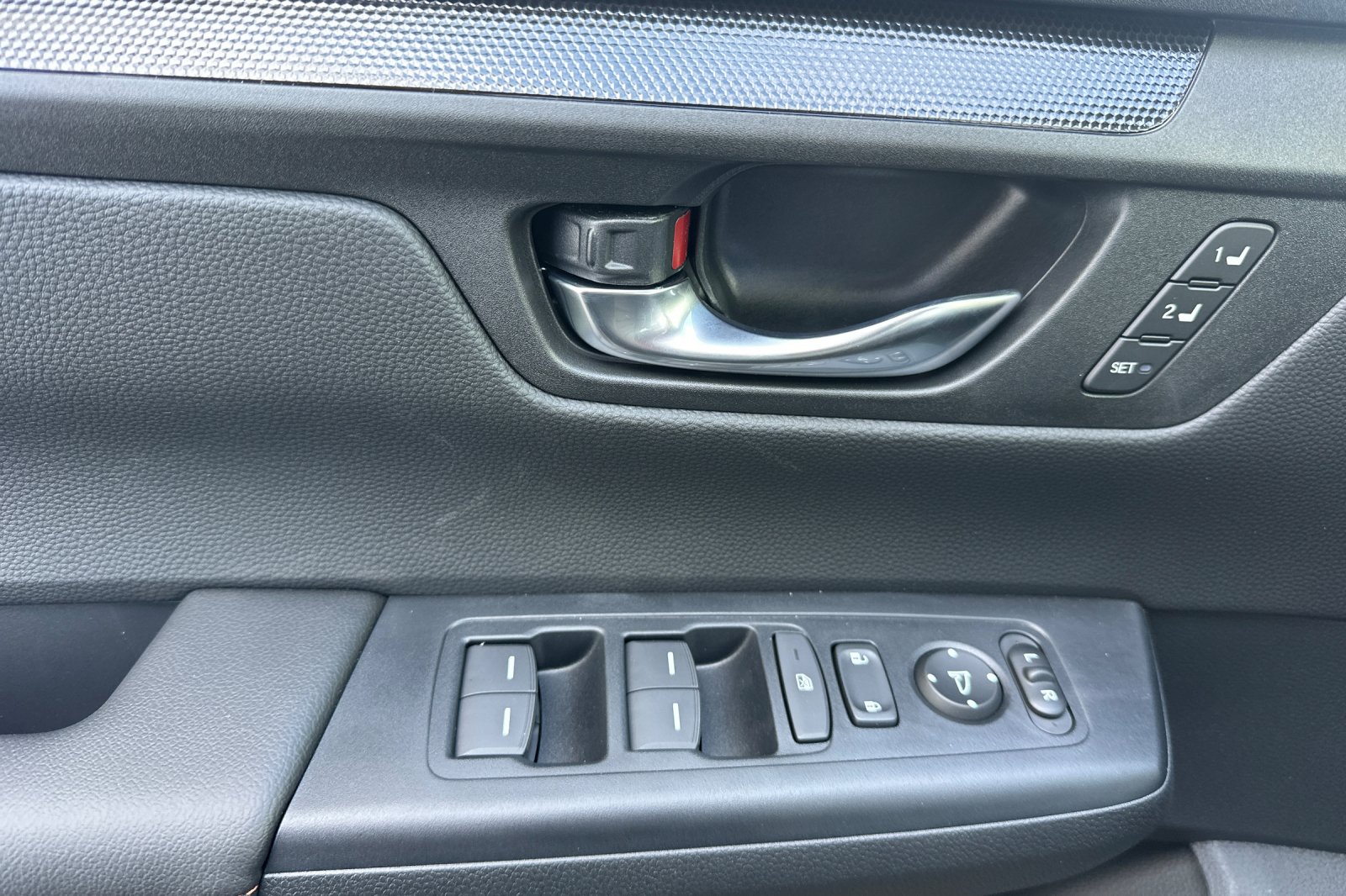 2026 Honda CR-V Hybrid Sport-L photo 41