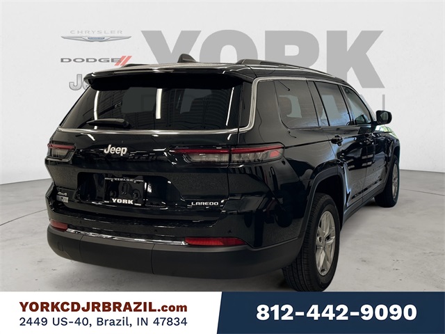 2025 Jeep Grand Cherokee Laredo photo 5