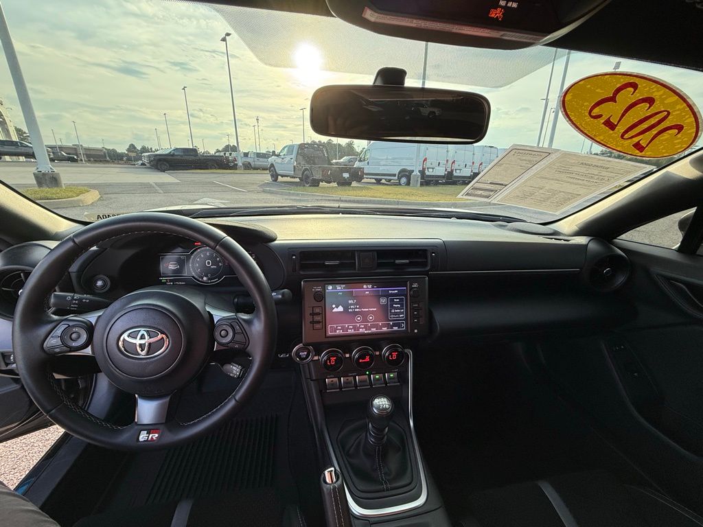 2023 Toyota GR86 Premium photo 12