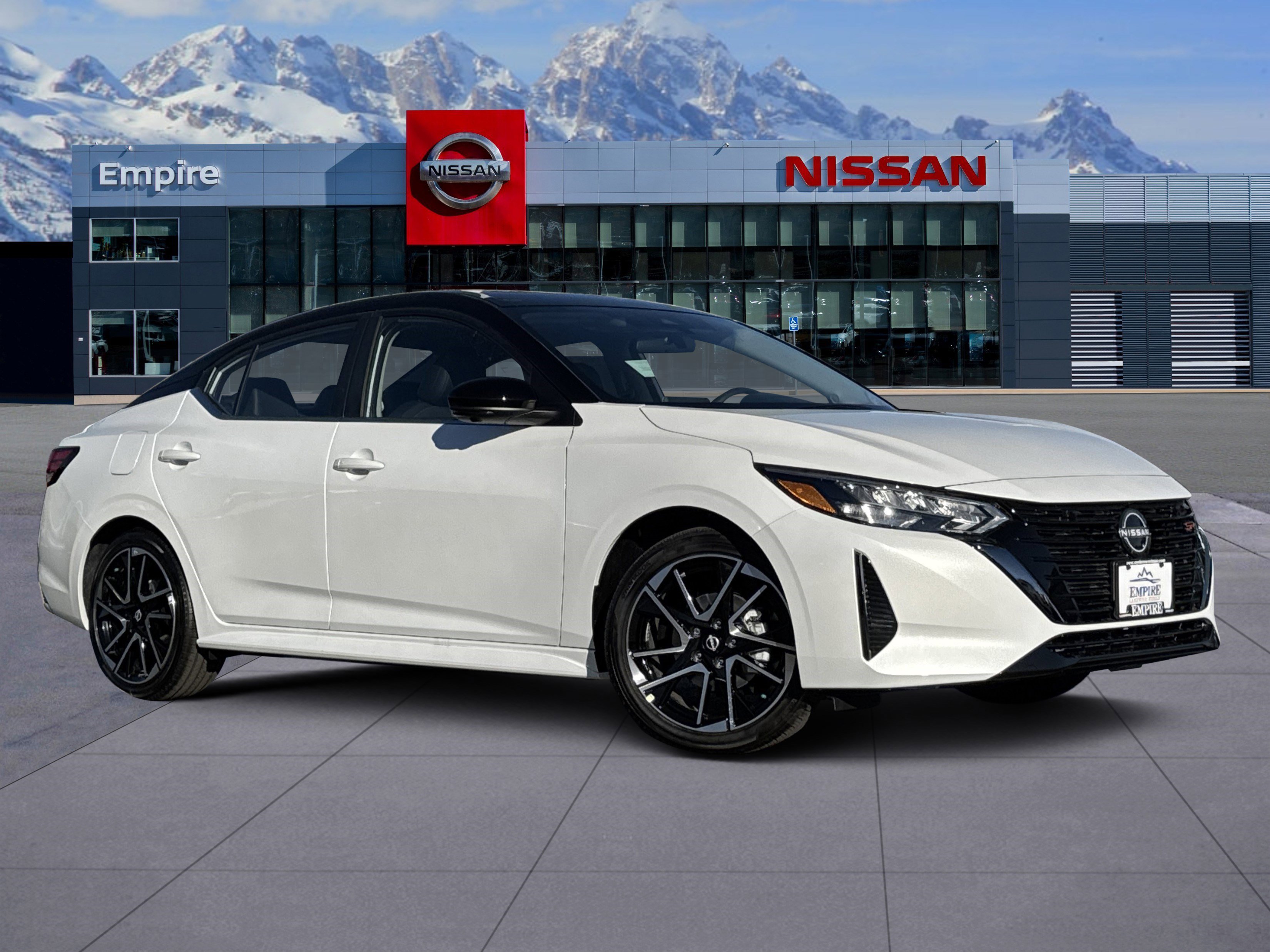 2025 Nissan Sentra SR's photo