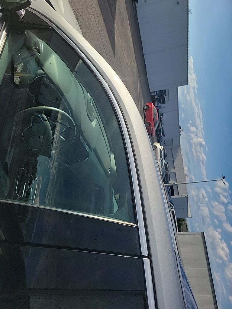 2021 Chevrolet Traverse Premier photo 21
