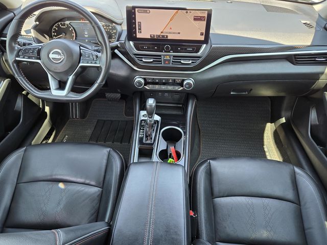 2024 Nissan Altima 2.5 SR photo 5