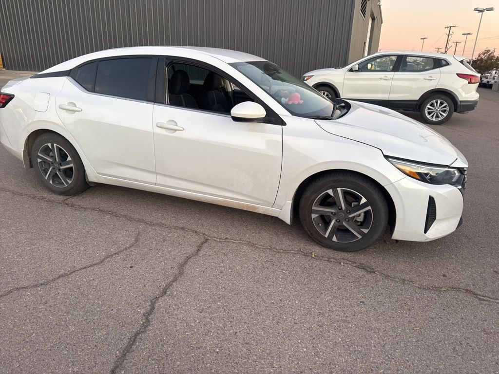 2024 Nissan Sentra SV photo 4