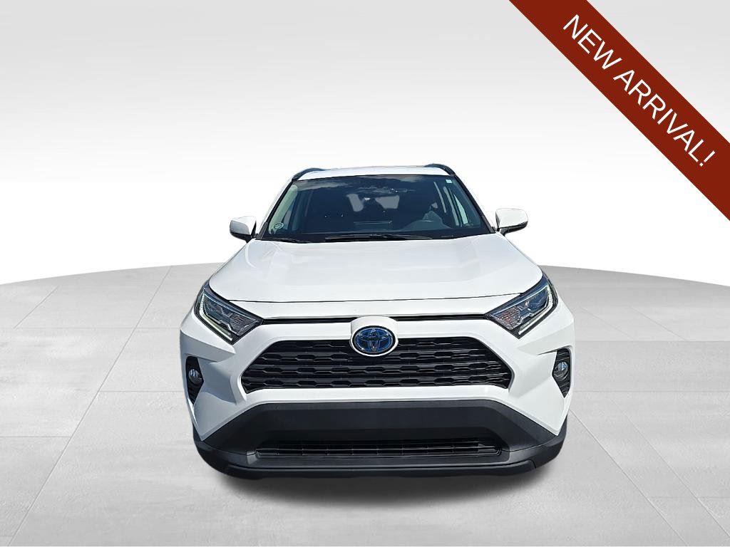 Used 2021 Toyota RAV4 XLE with VIN 4T3RWRFV3MU037428 for sale in Northfield, Minnesota