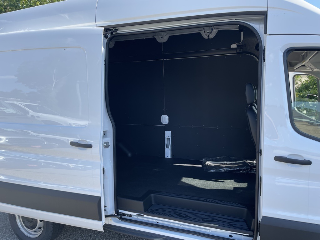 2025 Ford Transit Cargo photo 16