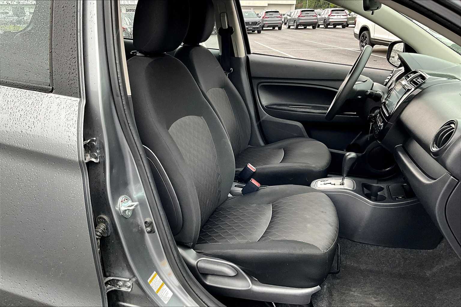 2022 Mitsubishi Mirage ES photo 8