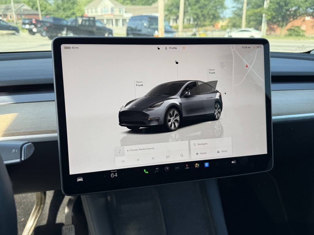 2023 Tesla Model Y Long Range photo 13