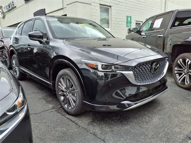 2025 Mazda CX-5 Turbo Signature's photo