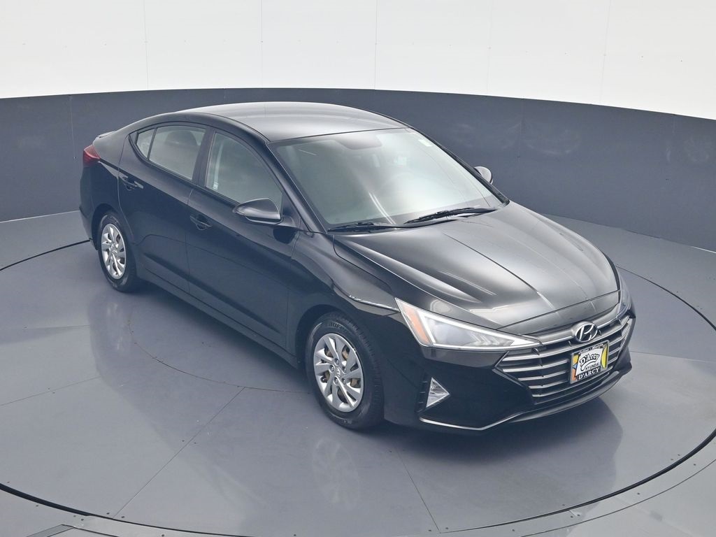 2019 Hyundai Elantra SE photo 15