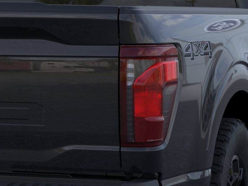 2025 Ford F-150 XLT photo 19
