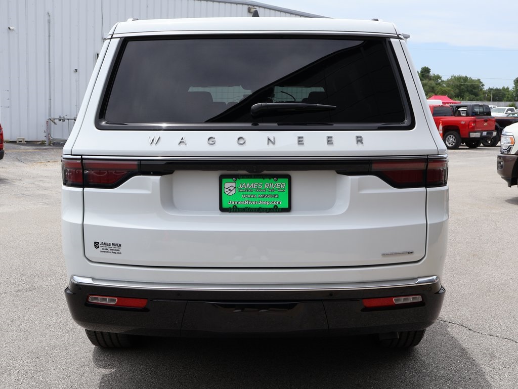 2024 Jeep Wagoneer Series III photo 4