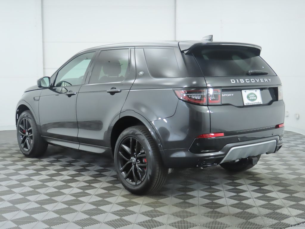2025 Land Rover Discovery Sport S photo 2