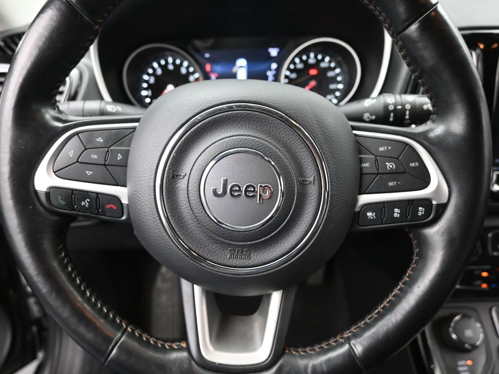 2021 Jeep Compass Limited photo 11