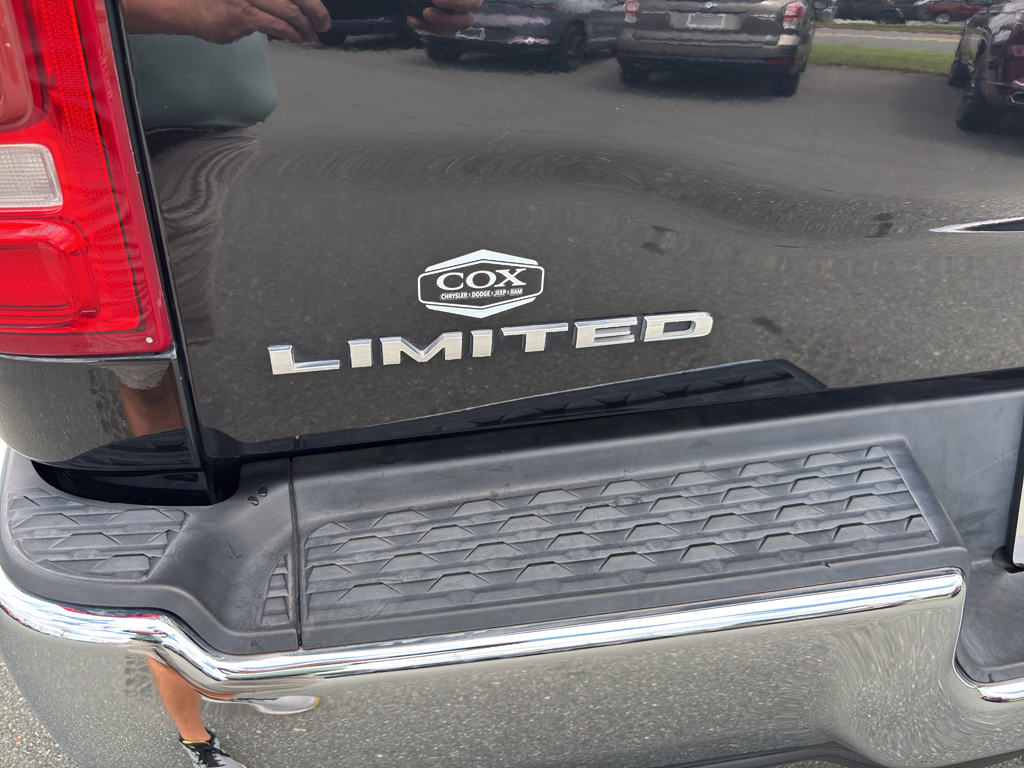 2019 Ram 2500 Limited photo 14