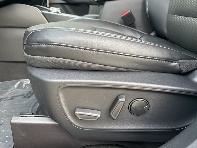 2025 Ford Escape Plug-In Hybrid photo 14