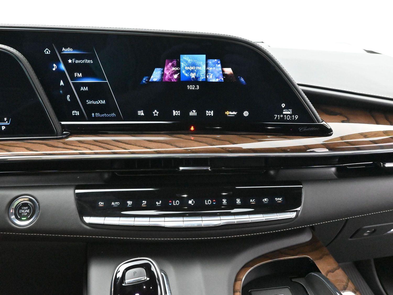 2023 Cadillac Escalade ESV Sport Platinum photo 22