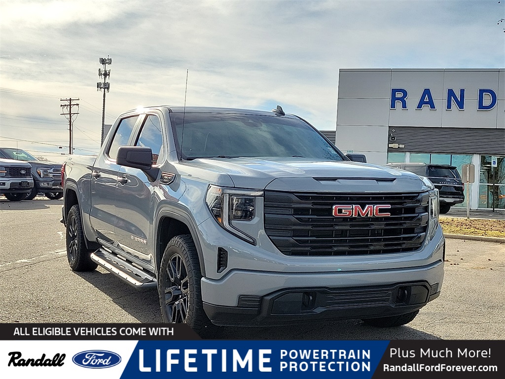 2024 GMC Sierra 1500 Pro's photo