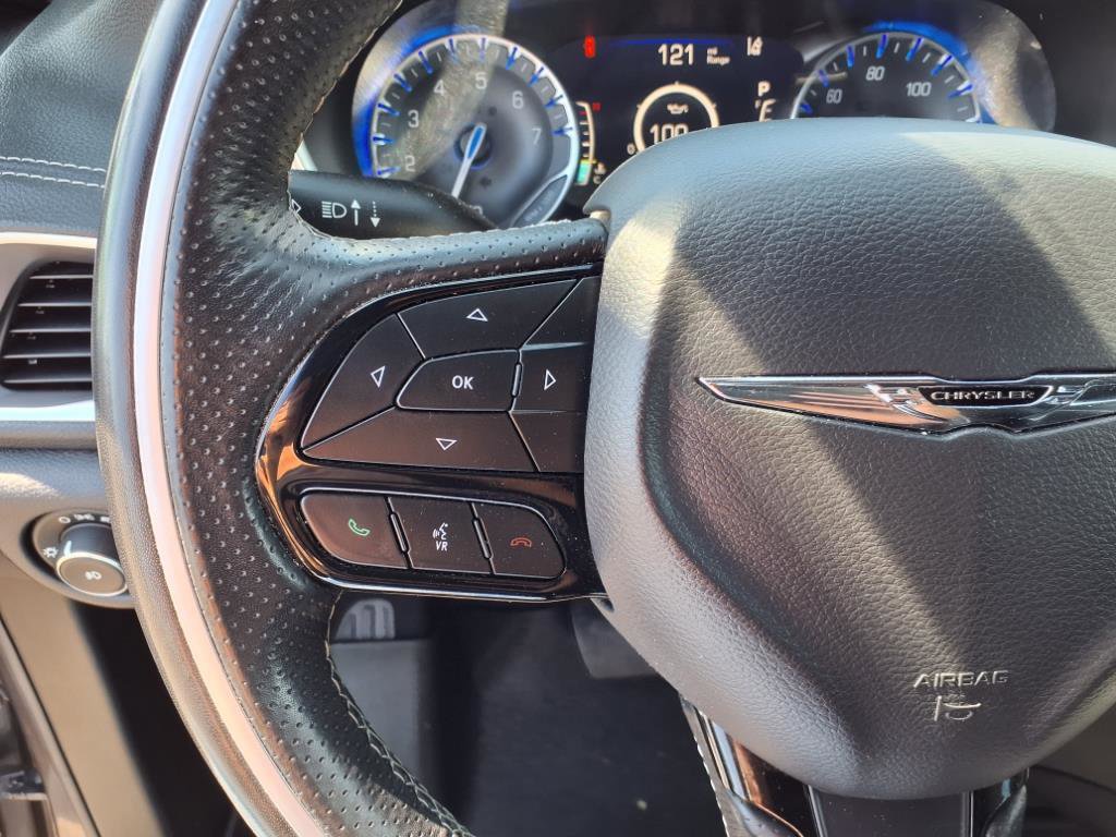 2019 Chrysler Pacifica Limited photo 22