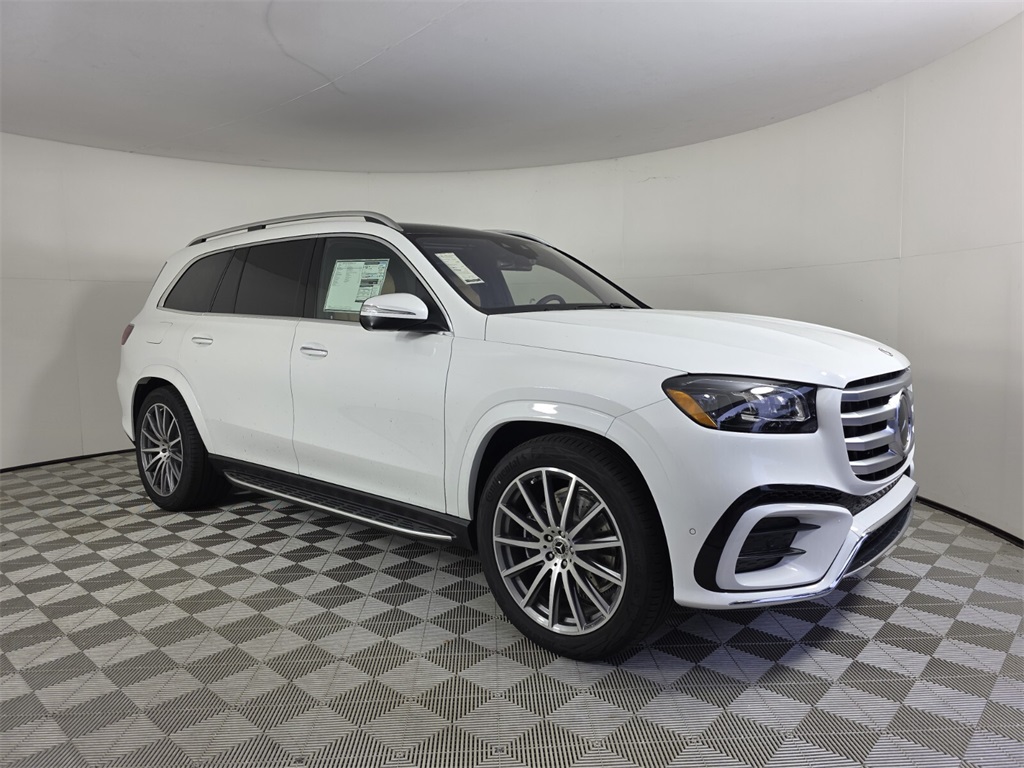 2026 Mercedes-Benz GLS Base's photo