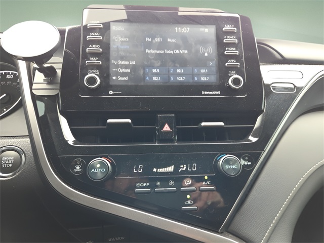 2024 Toyota Camry SE photo 27