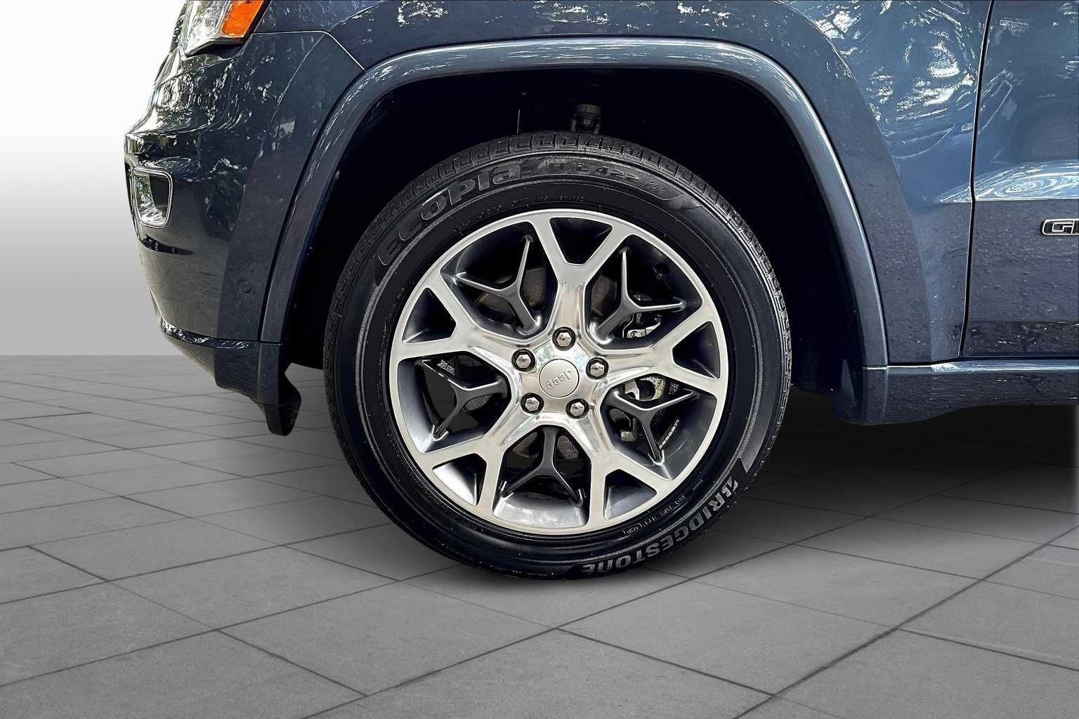 2021 Jeep Grand Cherokee Overland photo 9