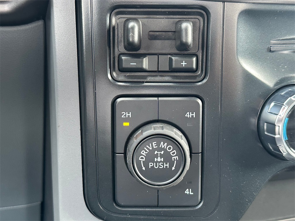 2024 Ford F-150 XLT photo 28