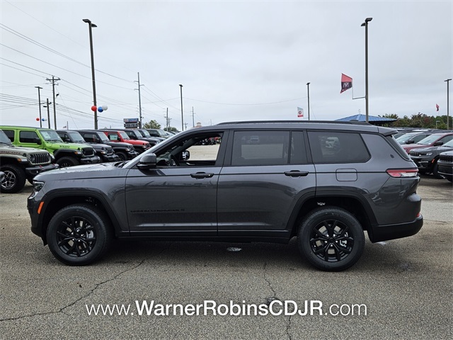 2025 Jeep Grand Cherokee Altitude X photo 4