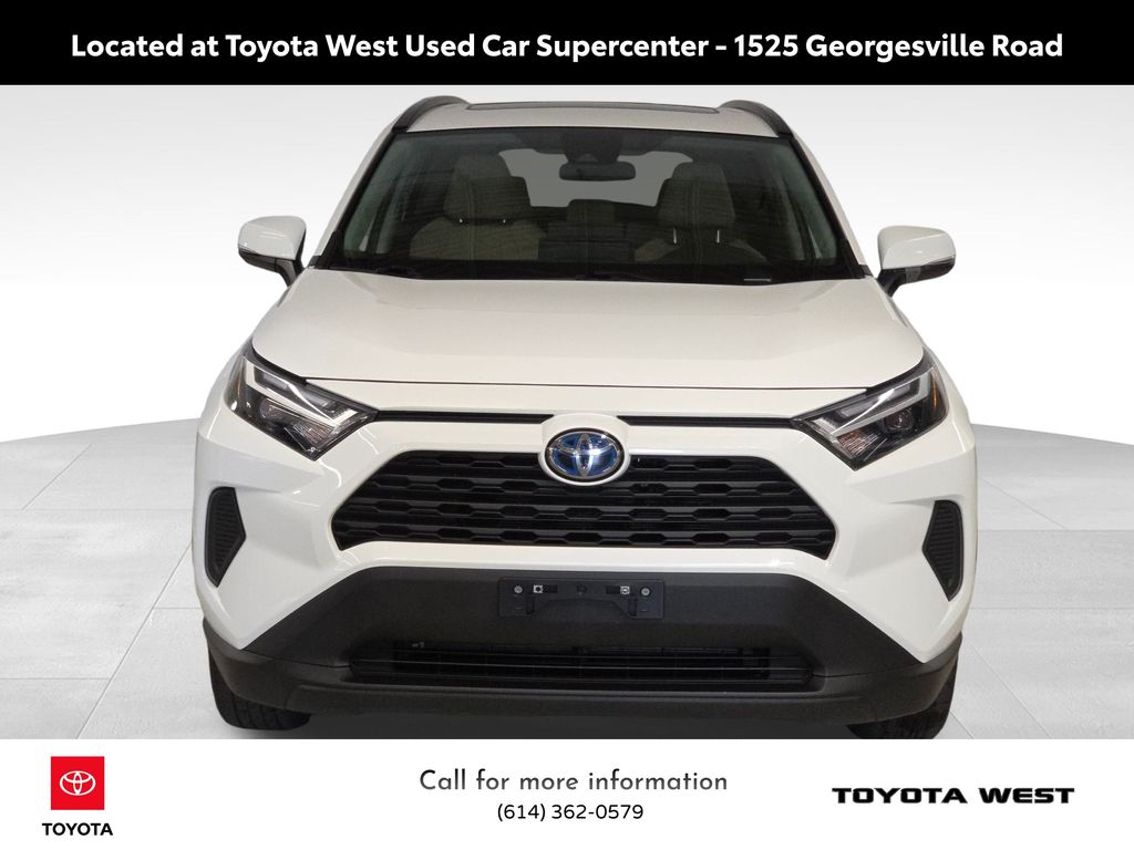 2023 Toyota RAV4 Hybrid XLE photo 2