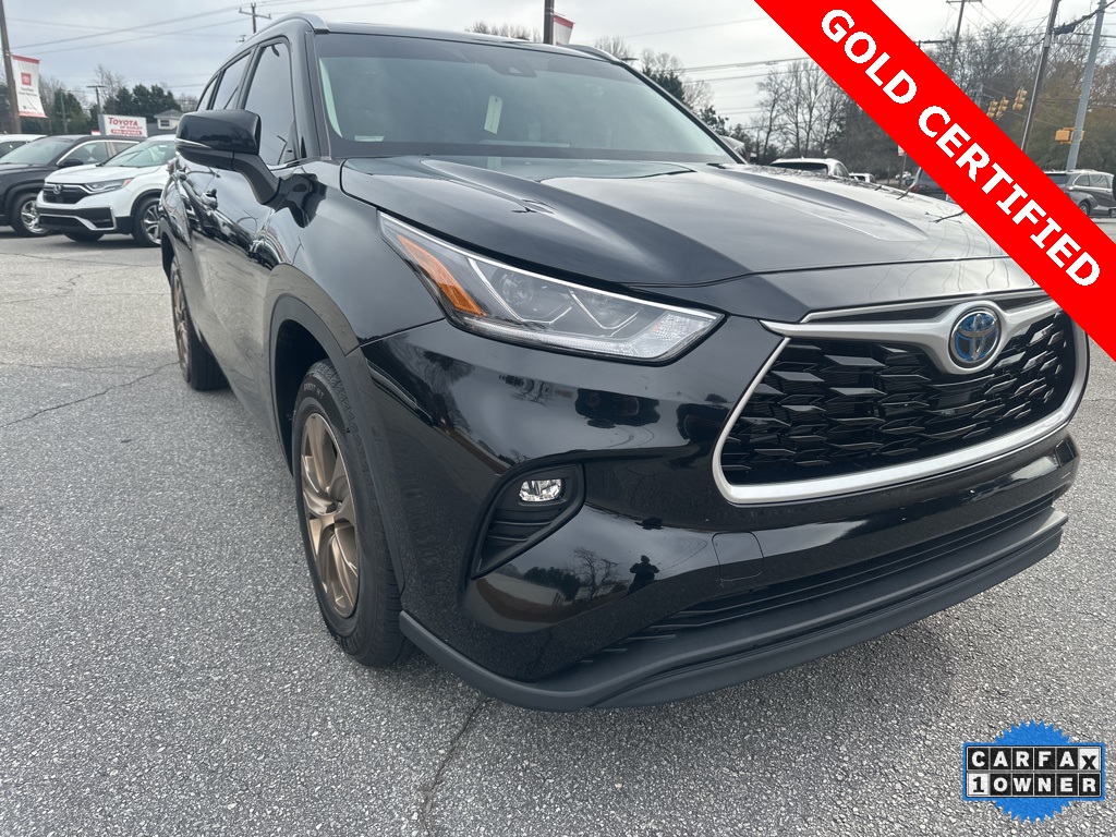 2023 Toyota Highlander Bronze Edition's photo