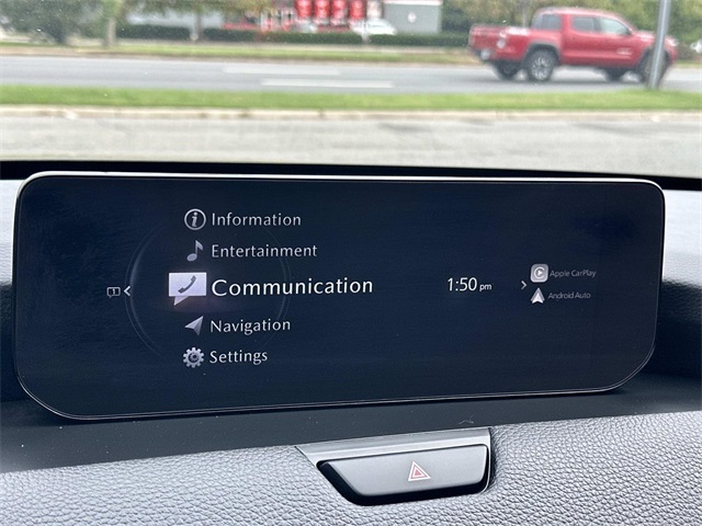 2024 Mazda CX-90 Premium photo 3