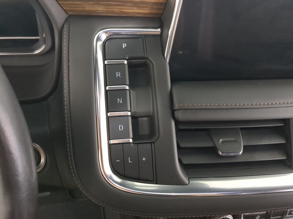 2022 Chevrolet Tahoe High Country photo 23