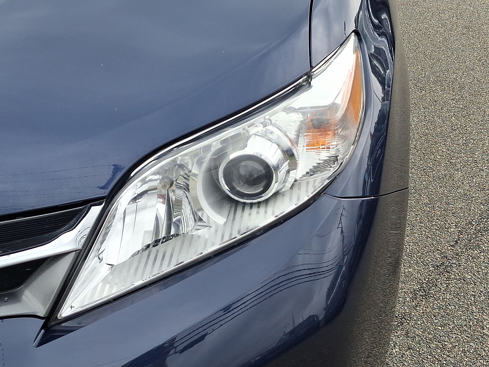 2020 Toyota Sienna XLE photo 10