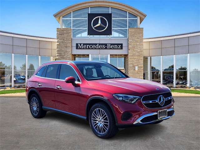 2026 Mercedes Benz GLC 300 4MATIC photo 4