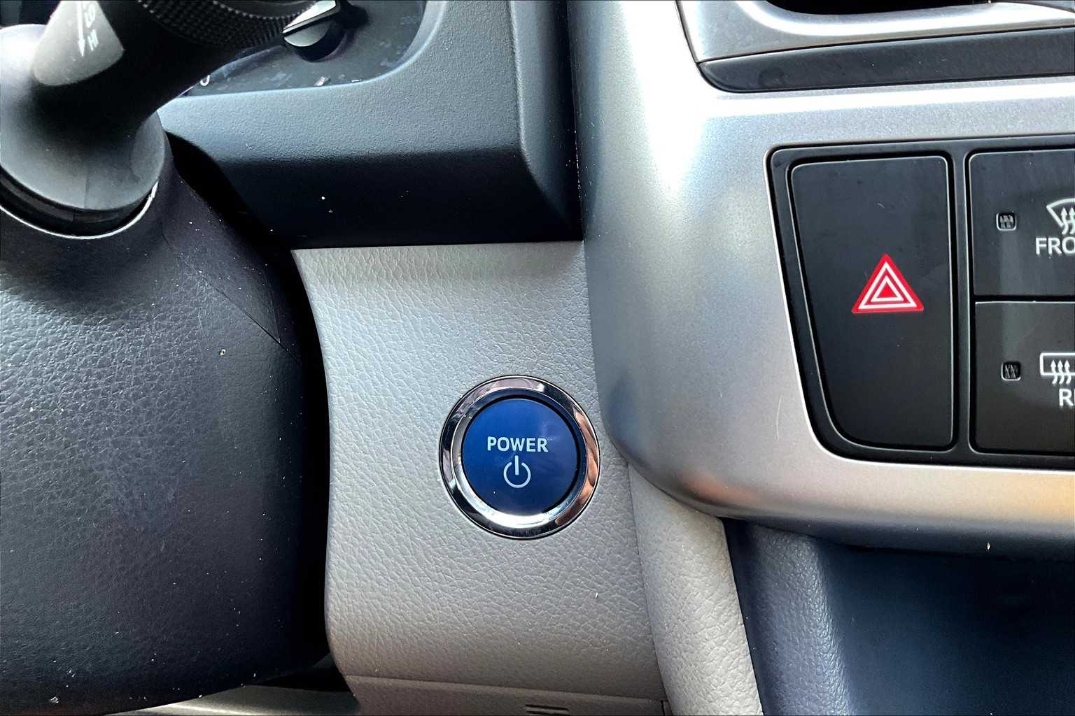 2016 Toyota Highlander Hybrid Limited Platinum photo 30