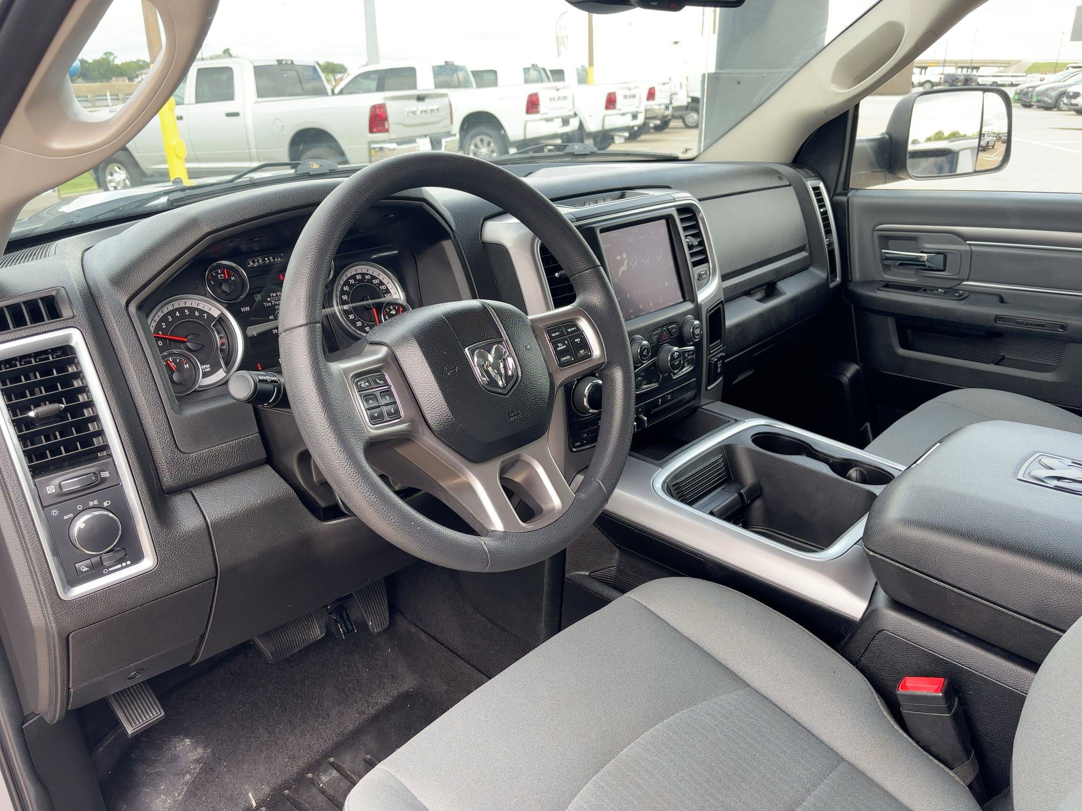 2023 Ram 1500 Classic SLT photo 3