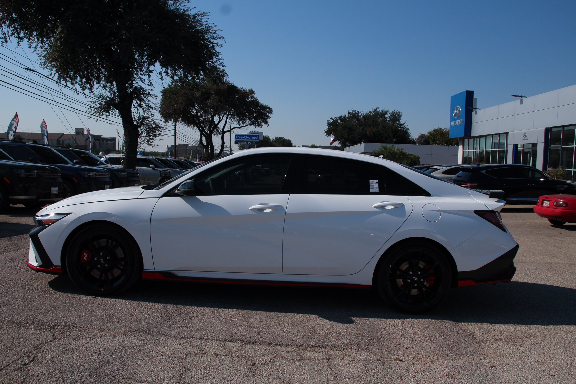 2025 Hyundai Elantra N Base photo 6