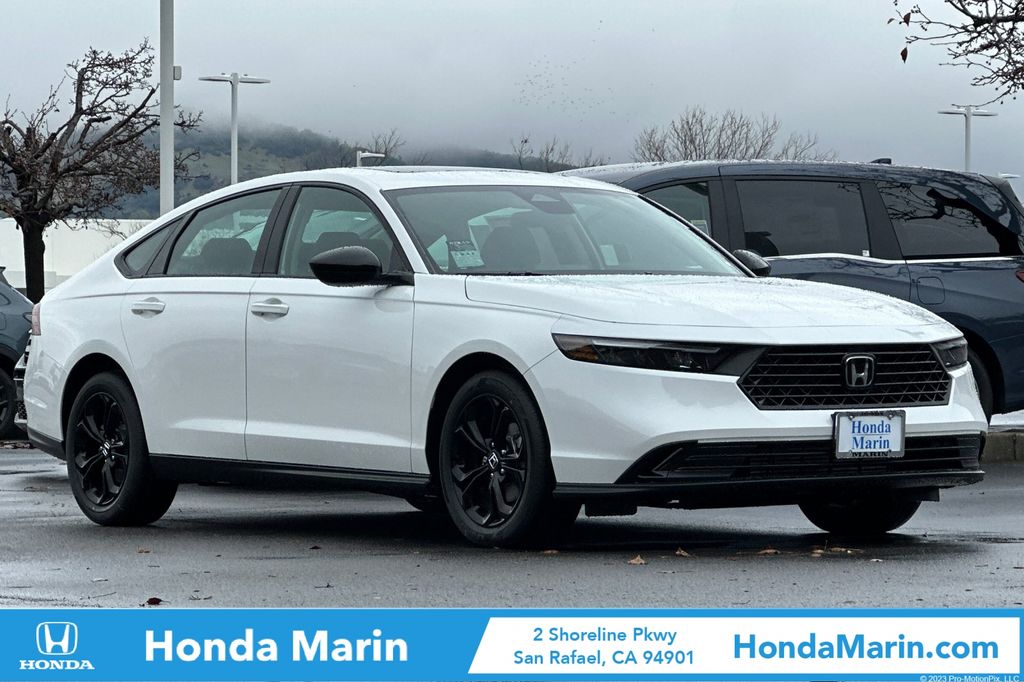 2025 Honda Accord SE's photo