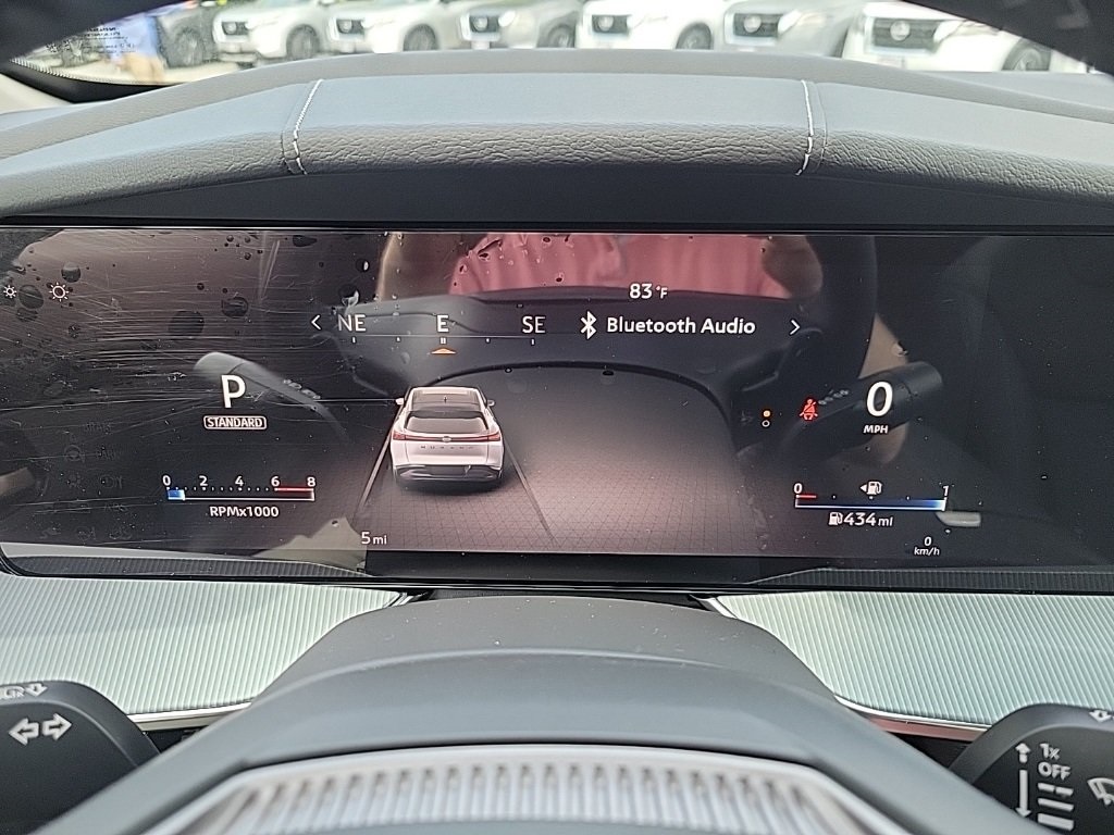 2025 Nissan Murano SL photo 15