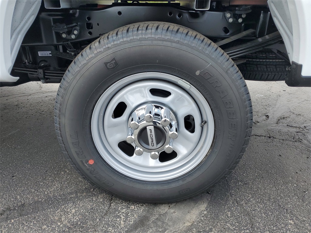 2025 Ford F-350 XL photo 20