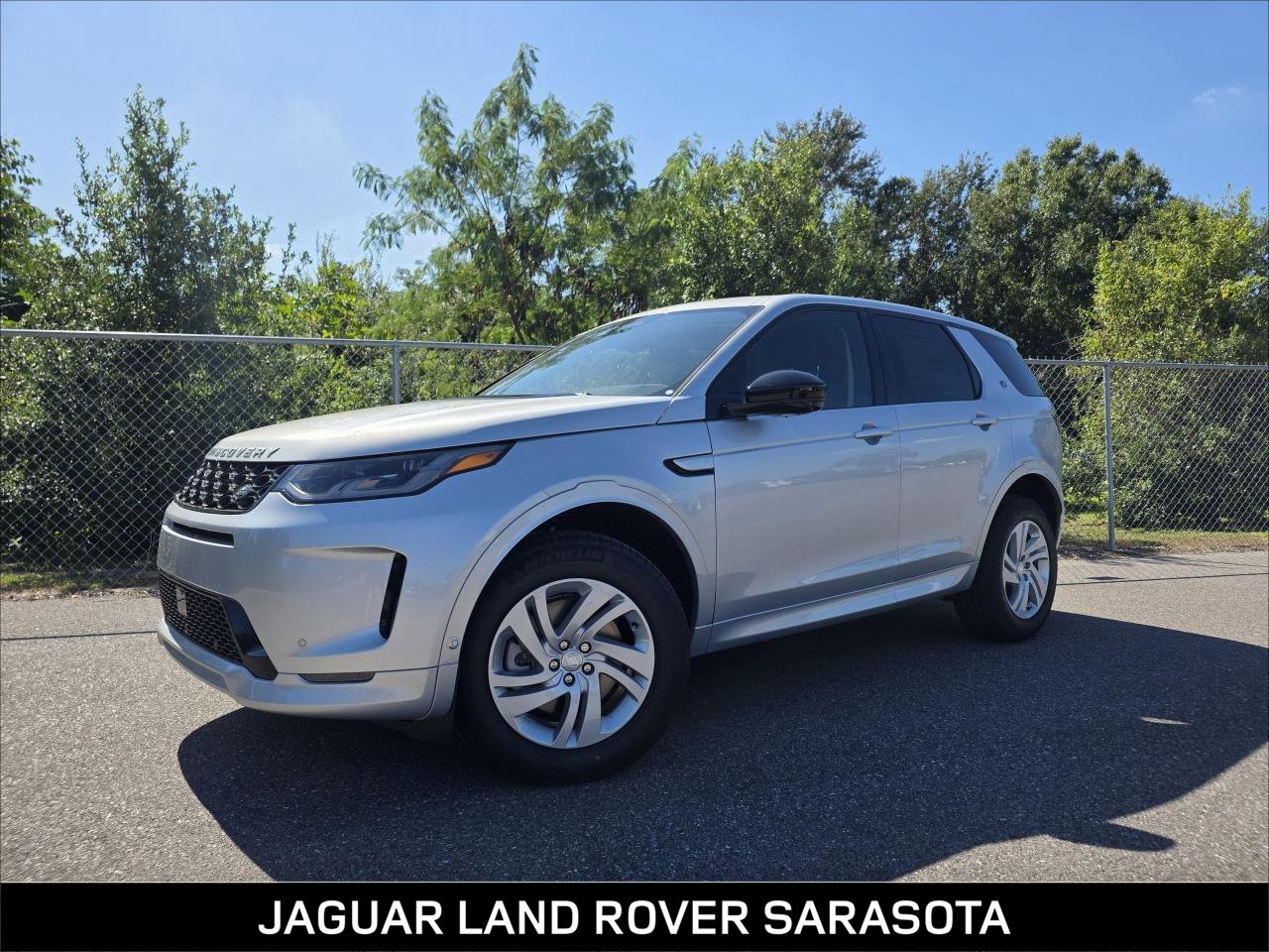 2025 Land Rover Discovery Sport S