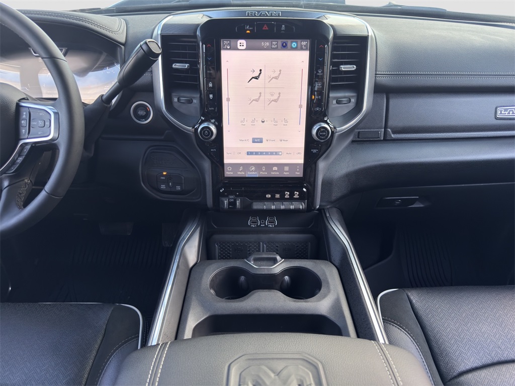 2025 Ram 2500 Laramie photo 13