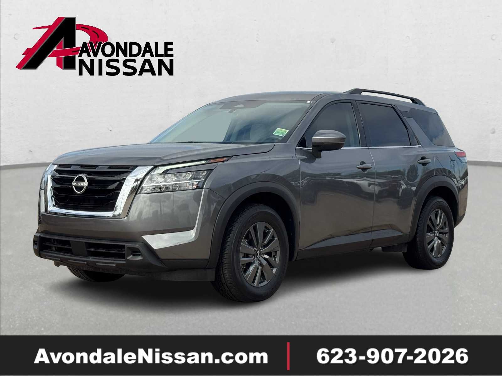 2022 Nissan Pathfinder SV