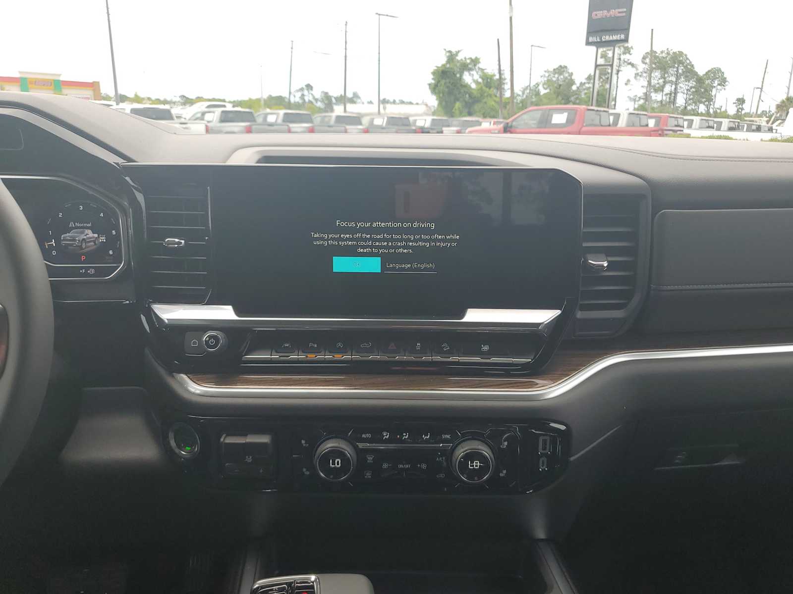 2025 Chevrolet Silverado 1500 RST photo 12