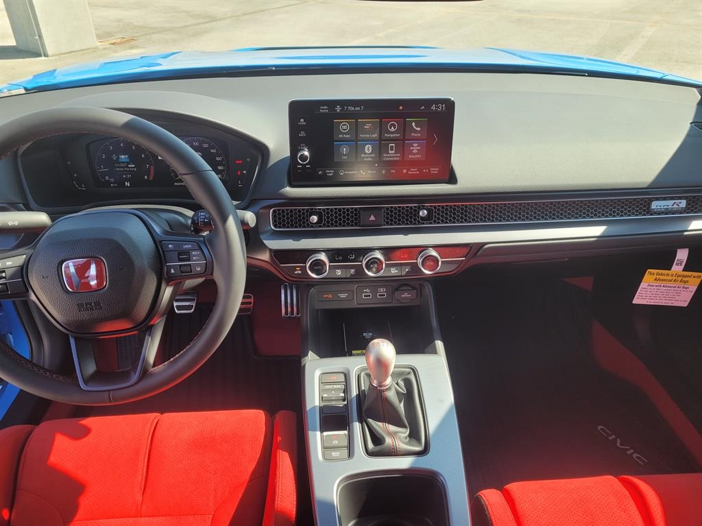 2025 Honda Civic Type R photo 9