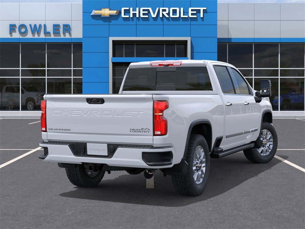 2026 Chevrolet Silverado 2500HD High Country photo 4