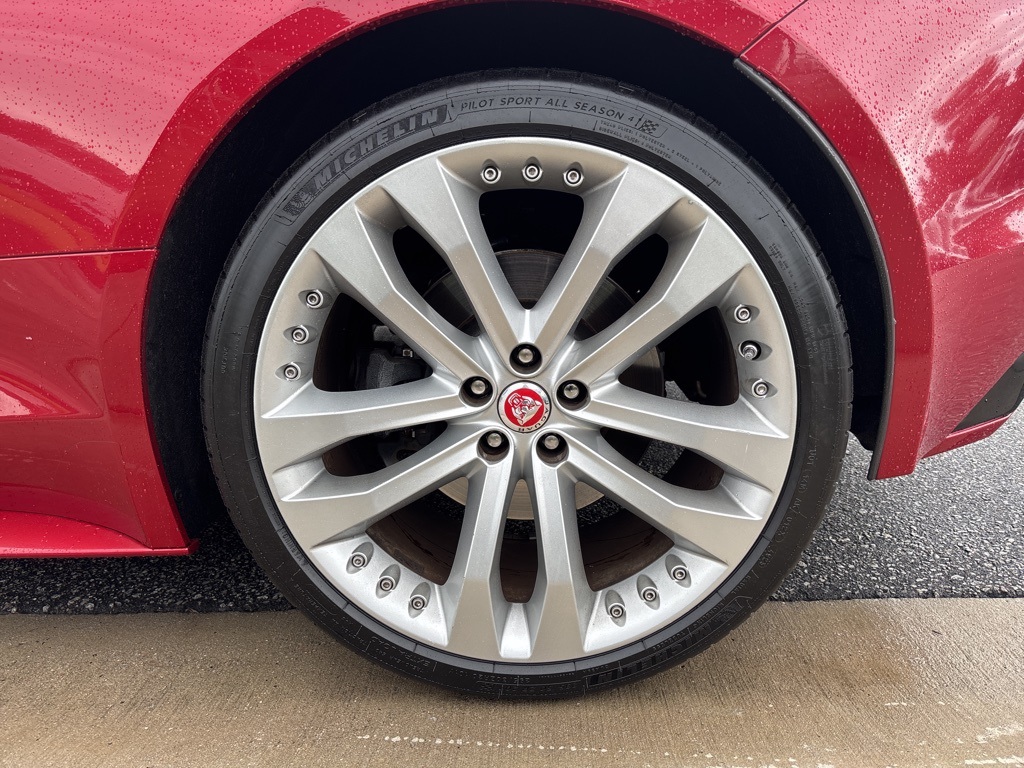 2016 Jaguar F-TYPE S photo 11