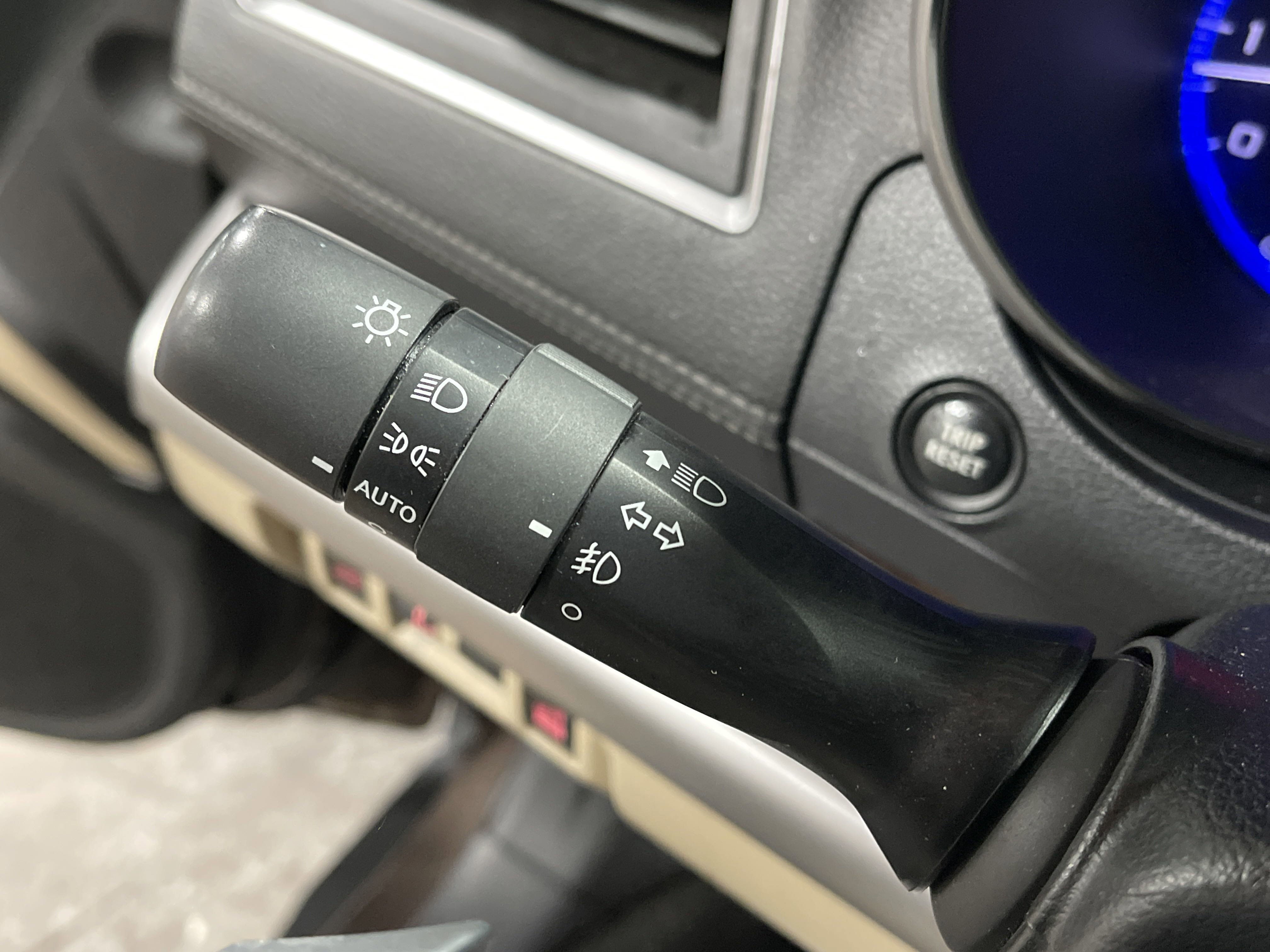 2019 Subaru Outback Limited photo 13