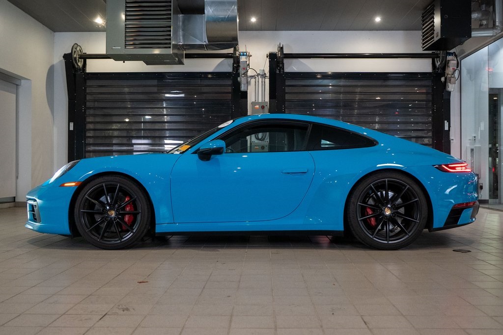 2020 Porsche 911 S photo 2