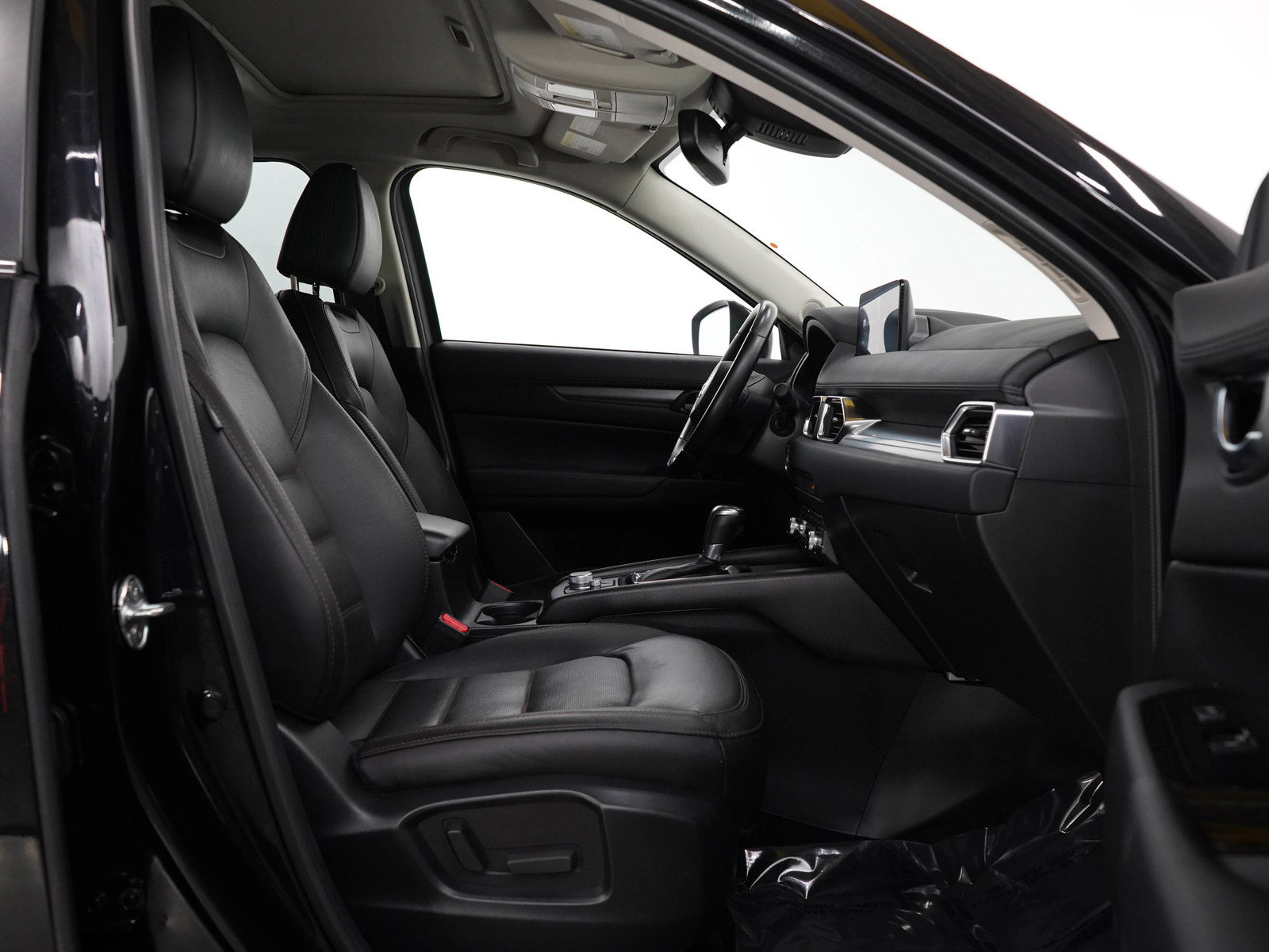 2023 Mazda CX-5 2.5 S Preferred photo 7